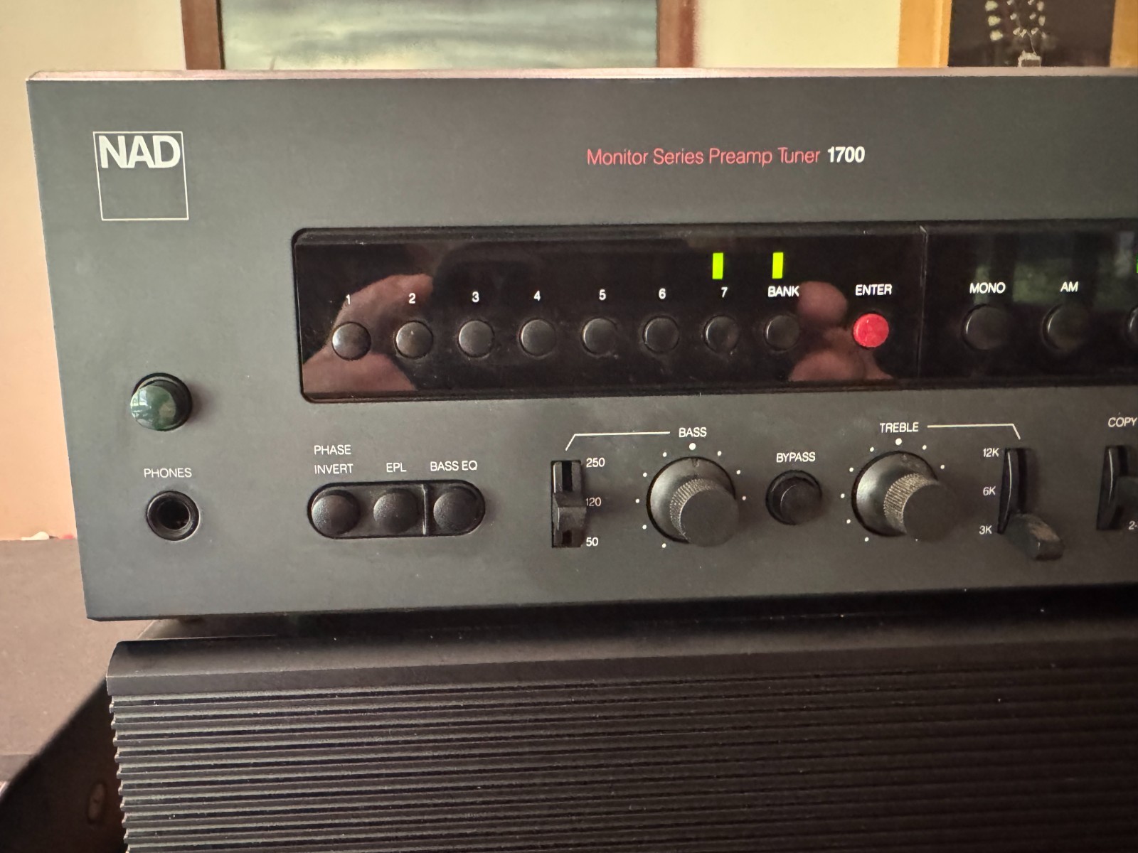 NAD Monitor Series 1700 Preamp/Tuner for Parts/Repair