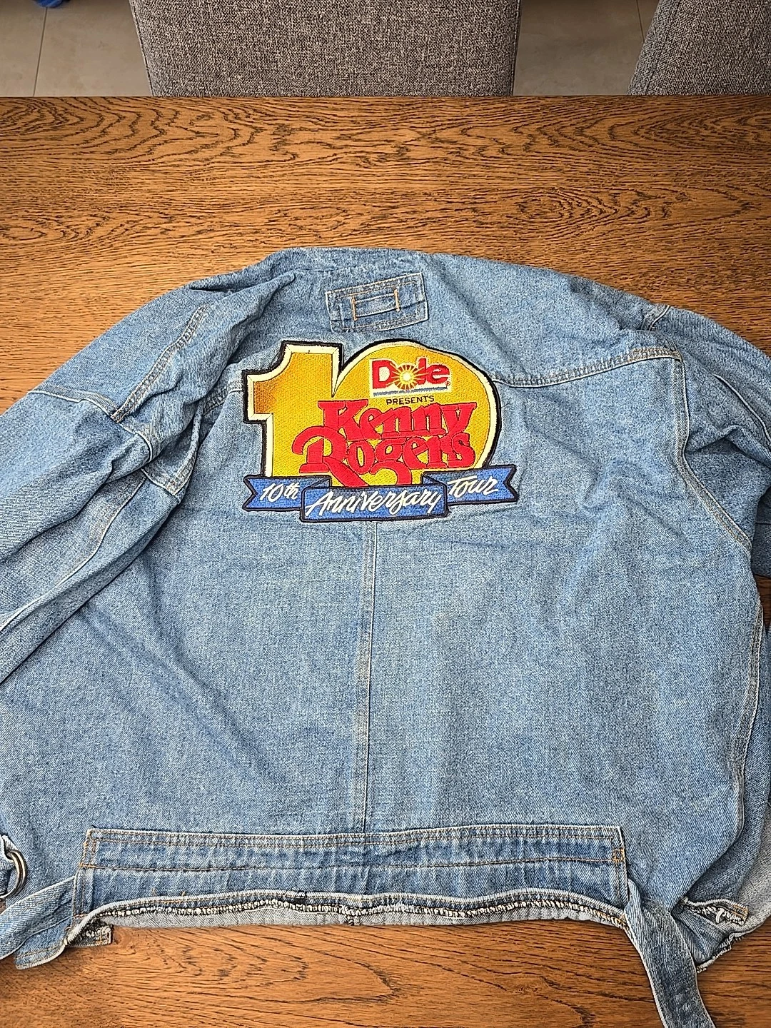 Kenny Rogers Dole Presents 10th Anniversary Tour Denim Jacket Sz 44 Lakeland Vtg