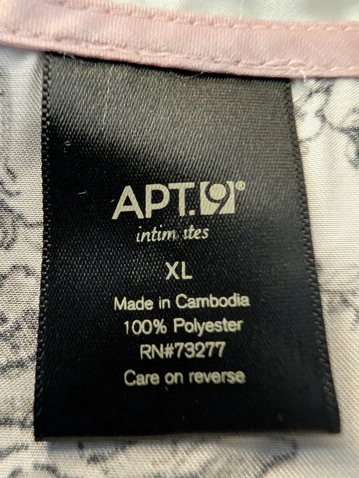 Apt 9 Women’s Pajama Set SZ XL Satin Floral White Black Casual Chic - Image 3 of 4