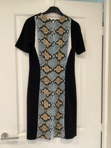 Roberto Cavalli JUST CAVALLI BLACK/ SNAKE PRINT DRESS SIZE 44 - UK 12 - Picture 3 of 8