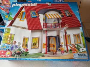 playmobil suburban house