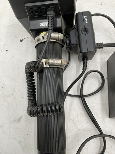 Sunpak Auto 611 Thyristor Flash + Remote Sensor + Charger + Untested - Picture 5 of 10