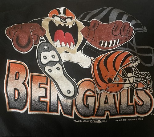 1994 Vintage Taz Looney Tunes Bengals Cincinnati Ohio Sweatshirt Boy’s Size 4/5 - Picture 2 of 3