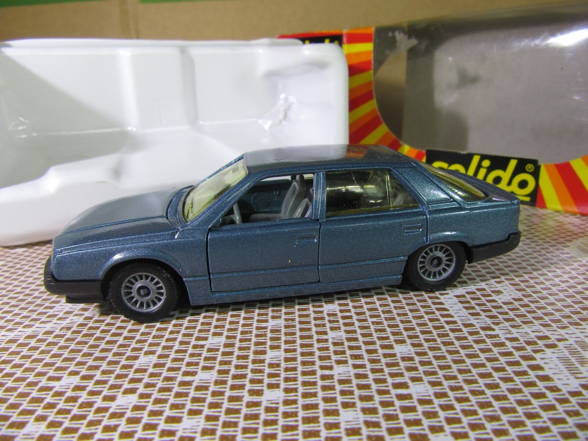 Modèle Réduit Renault 25 - Solido échelle 1/43, Couleur Bleu - Occasion