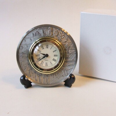 Imperial Pewter Clock on Stand Singapore Culture 462C Wellgain Quartz Movmt NIB