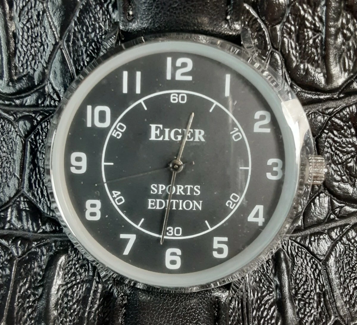 Men s Wrist Watch Eiger Sports Edition Black Face Black Band