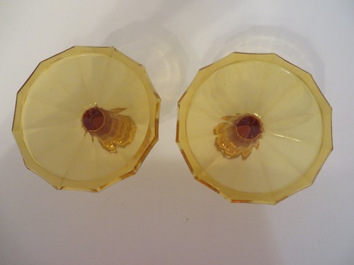 9 Piece Amber Glass Clam Shell Dresser Vanity Set - Rare Find - Picture 11 of 11