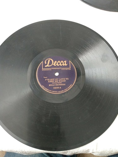 Mills Brothers - 78 10" I've Got My Love / I Love You So Much It Hurts VG Import - Foto 2 di 4