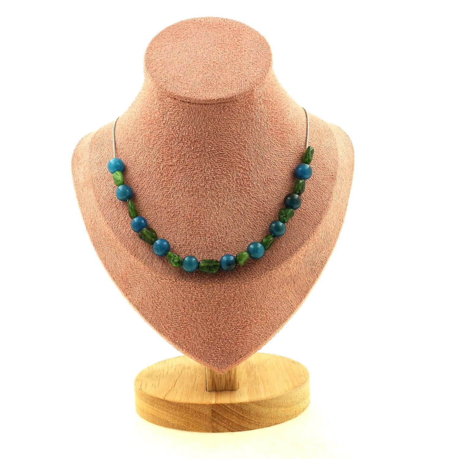 Collier en diopside et apatite 8 mm avec chaine en acier inoxydable pour femme