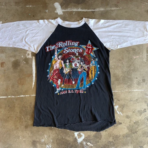 VINTAGE 80s ROLLING STONES RAGLAN T-SHIRT SZ M CONCERT 1980s vintage concert t-shirt, vintage, single stitch, B+ condition