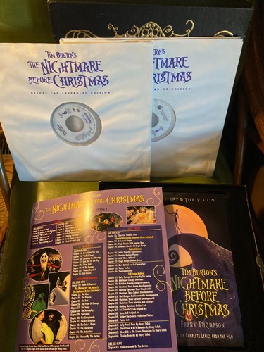 THE NIGHTMARE BEFORE CHRISTMAS 3-Laserdisc LD BOXED SET Deluxe with BOOK VG+ - Bild 2 von 2