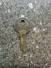 Antique Yale Brass Key #SF 301 Yale & Town