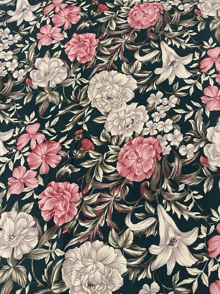 复古 Hoffman Coventry 系列面料花卉 3.5 码 — 第 3/3 张图片