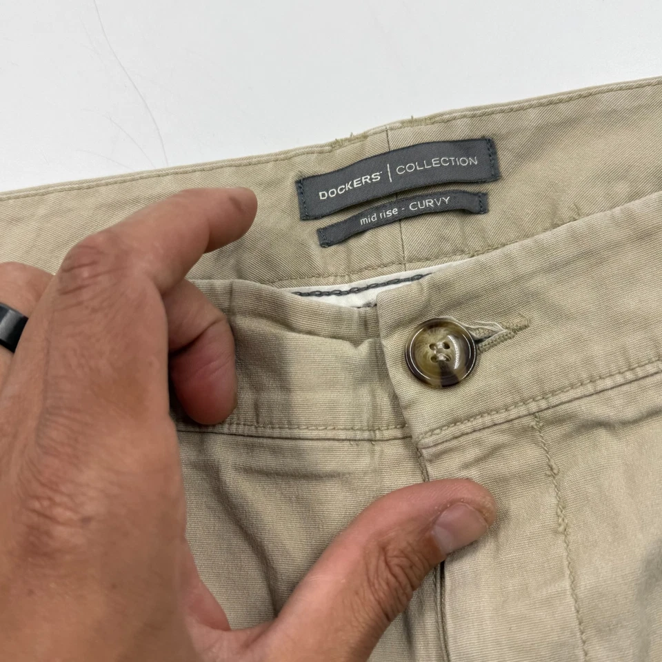 Calça cargo feminina Dockers curvilínea 16 cáqui algodão elastano perna reta relaxada - Imagem 3 de 4