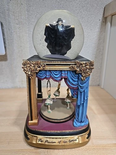 Vintage San Francisco Music Box Phantom of the Opera Musical Snow Globe Tested