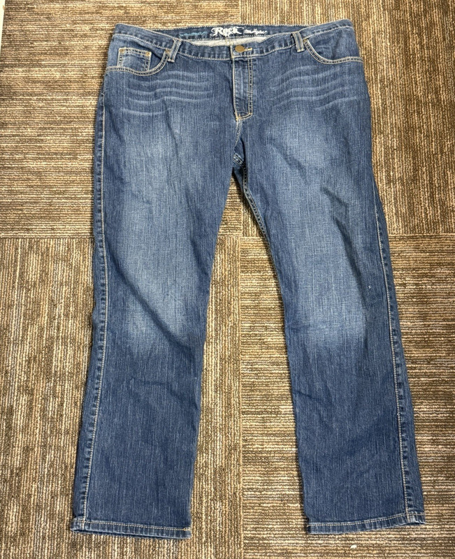 Wrangler Rock 47 Boyfriend Jeans Men’s 34 x 32 Relaxed Straight Leg Denim Stretc