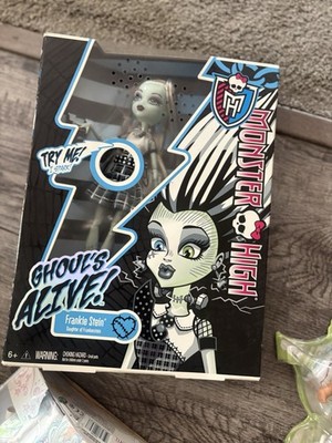 Monster High Ghoul's Alive Frankie Stein Battery-Operated Fashion Doll 11in Box