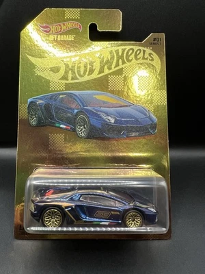 Hot Wheels Lamborghini Aventador Coupe 1:64 Car Garage Series 7 Blue Gold - Image 1 of 3