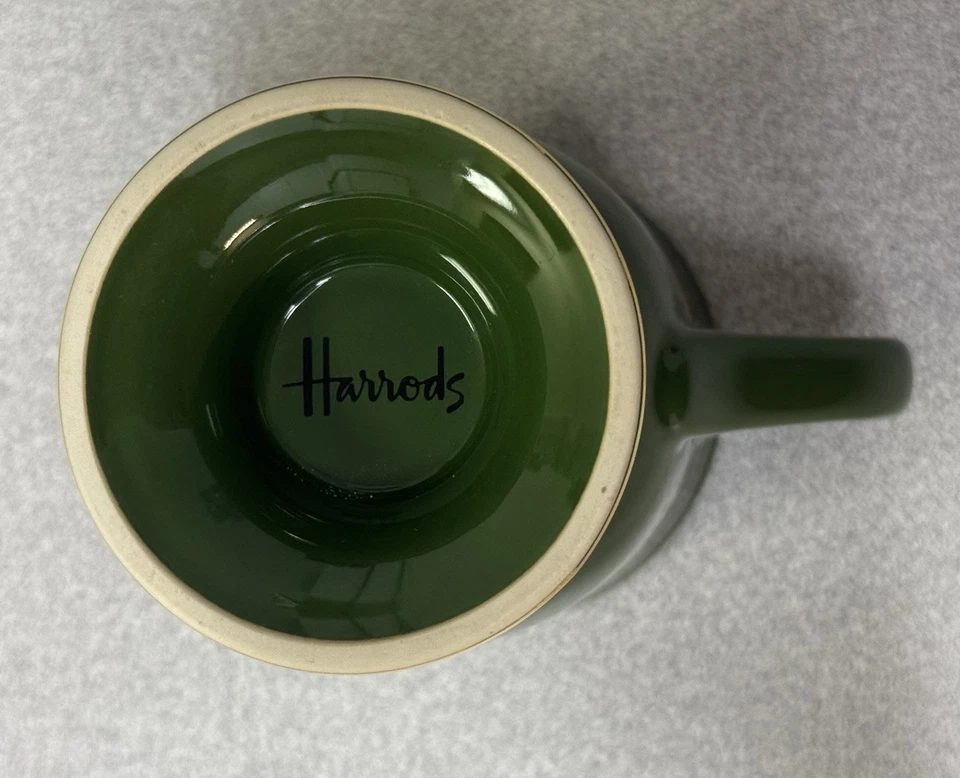 Taza de café irlandesa/pedestal Harrod's con detalles dorados Foto 4 de 4