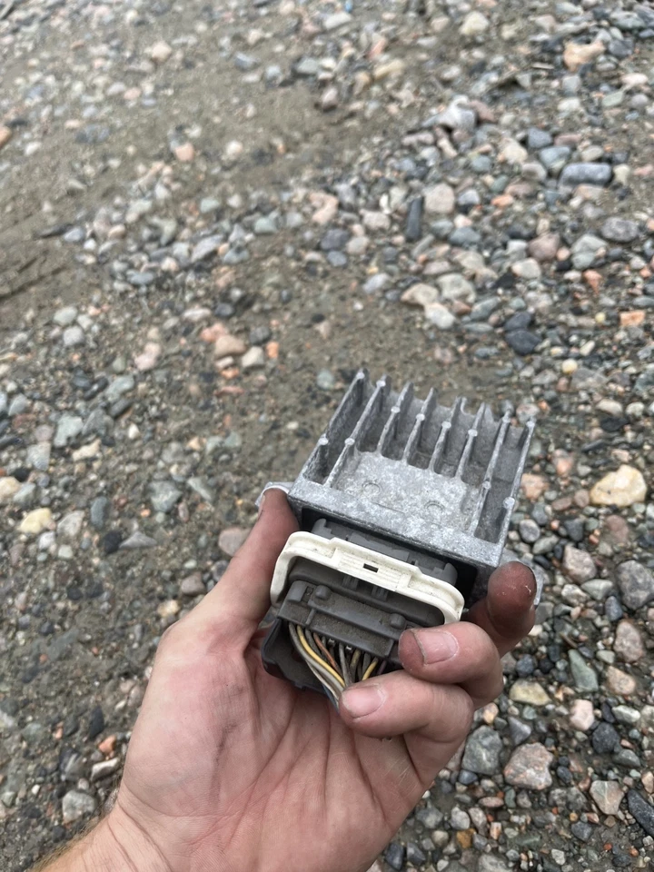 2010 2011 Mazda 3 Transmission 25L Computer Unit TCU TCM L539 18 9E1J G2U - Image 4 of 4