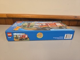 New LEGO CITY Set 4208 - 4 x 4 Fire Truck