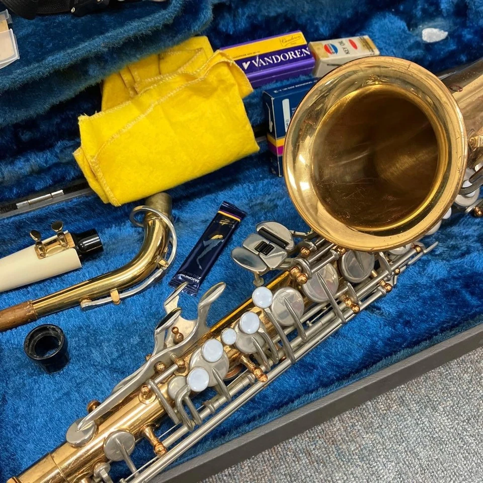 Saxofón alto Yamaha YAS-22 YAS22 de latón modelo de entrada de instrumento de viento vintage Foto 4 de 4