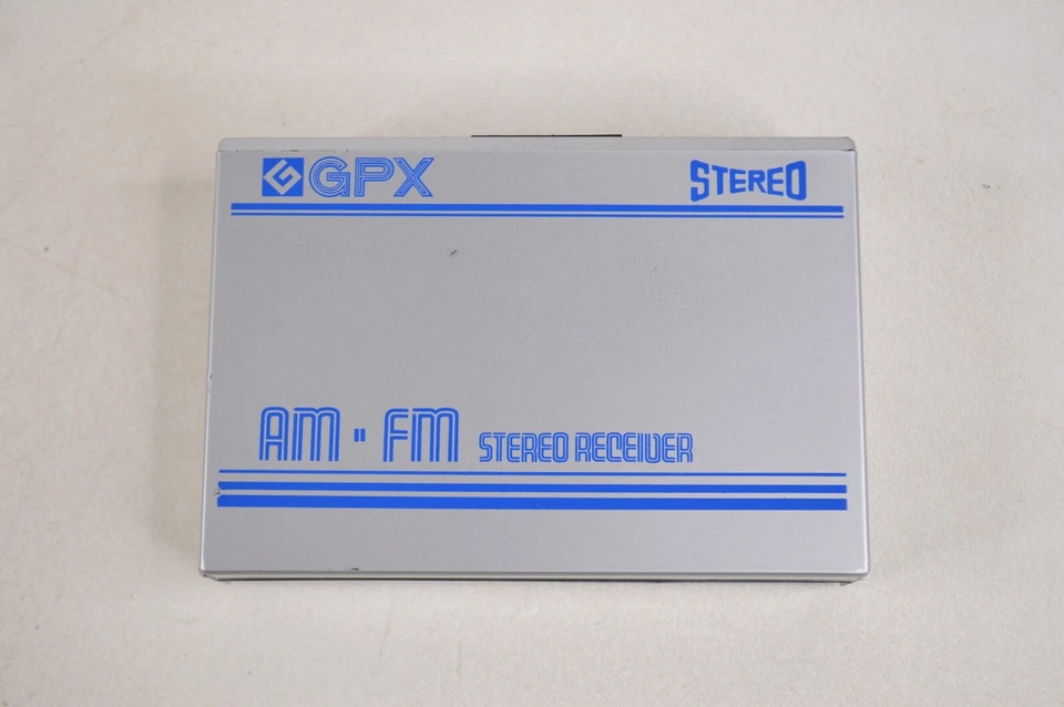 GPX AM/FM Stereo Receiver Walkman Radio Model 2830 w/ Headphones & Box TESTED! - Image 4 of 4