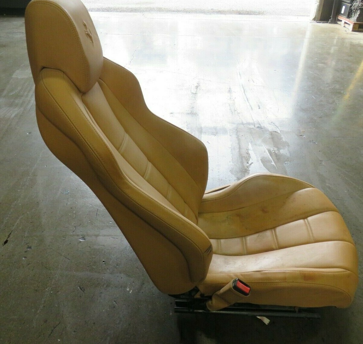 Ferrari 458 Italia, Spider, LH, Left, Front Seat, Tan, Dmg, Used