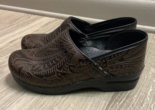 Dansko Professional Tooled Clogs Brown 