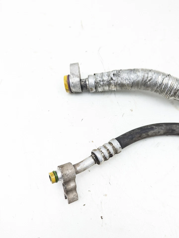 06-09 Par de mangueras de tuberías de aire acondicionado aire acondicionado Mercedes W211 E350 Foto 4 de 4