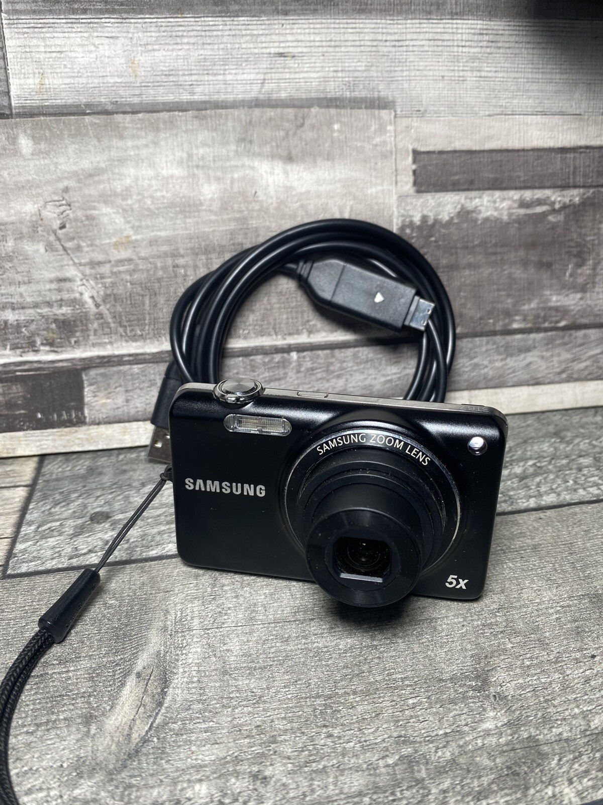 Samsung Digital Camera ST76