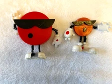 Vtg 7 Up Soda Pop Mascot Wind Up Cool Spot Walking Toy  - WORKING + pvc figure