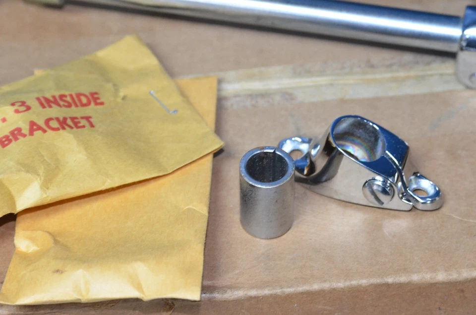 Nuevo de Lote Antiguo Cadillac Unity Modelo H1 Foco Cromo 6v BLANCO Mango Vintage Original Acc Foto 4 de 4