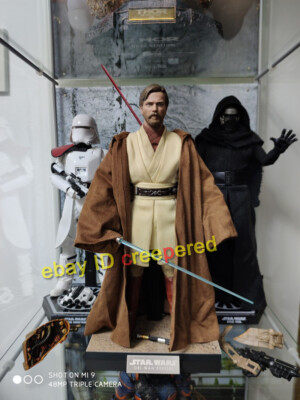 Hot Toys 1/6 Obi-Wan Kenobi Deluxe Version Collectible