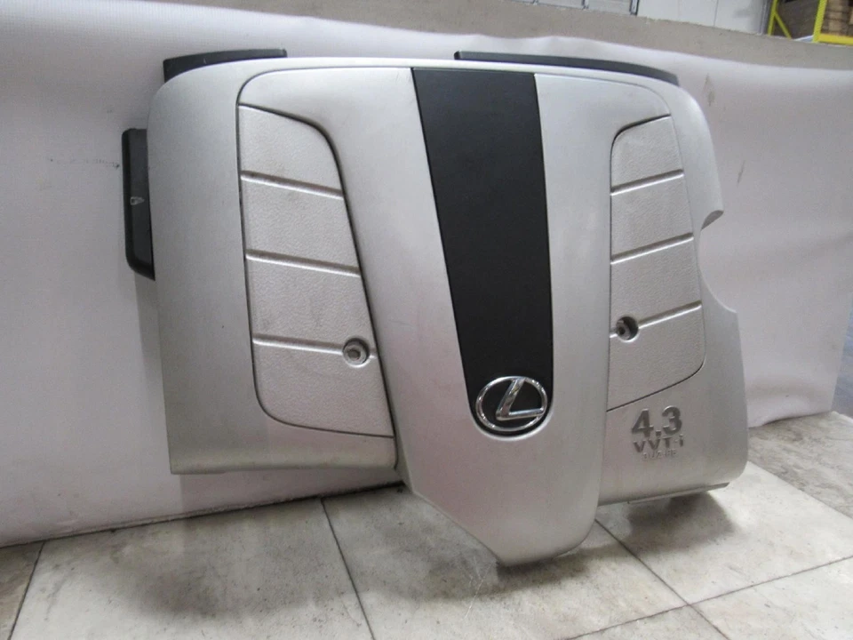Tampa do motor 01 02 03 04 05 06 LEXUS LS430 - Imagem 3 de 4