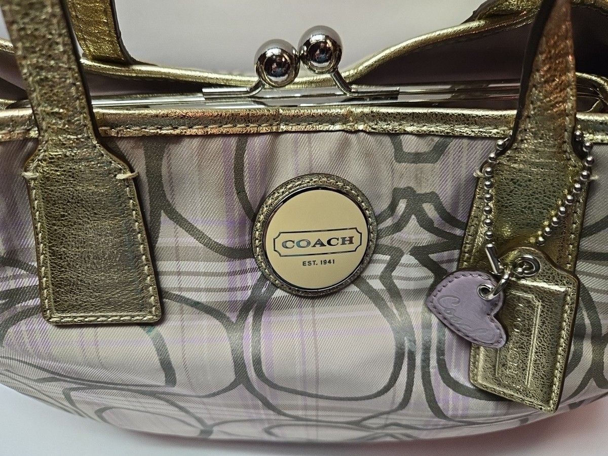 COACH F-17213 SIGNATURE C KISSLOCK TOTE Lavender Gray Tartan Plaid