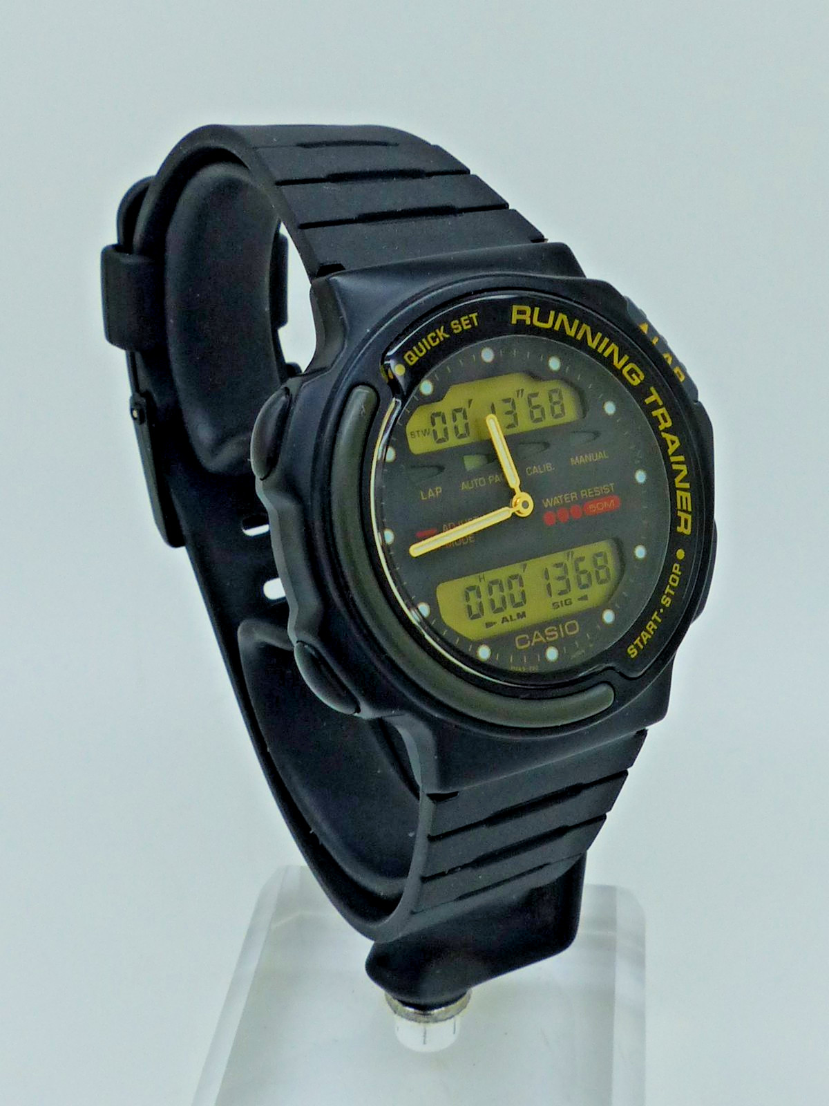 Watch Trainer CASIO Battery New Running Ana+Digi AW-70 NOS Vintage Sports - vintagewatches.pk