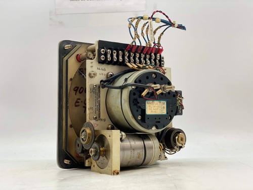 Henschel 220-0-220 Astern Ahead RPM Indicator Type 1 115V 50Hz. (Used) - Picture 3 of 12