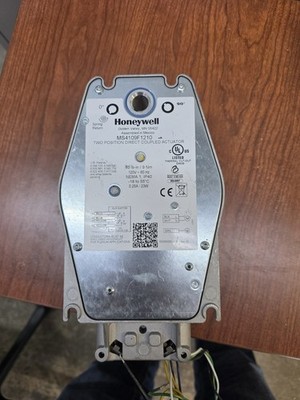 Honeywell MS4104F1210 Fire Smoke Damper Actuator 120V  Open Box Unuse