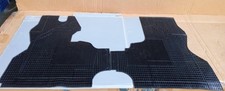 Tappeti su misura compatibili Iveco 35 New Daily 90-99 in gomma due pezzi.