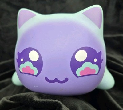 2022 Aphmau MeeMeows Sweet Treats Mystery Egg -Empty  Plastic Capsule
