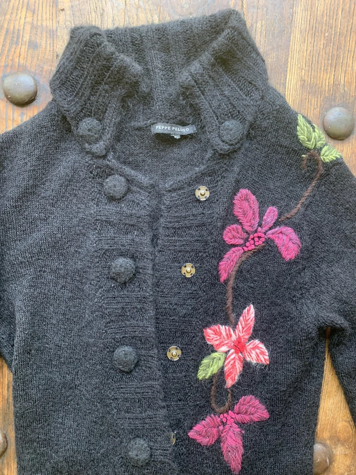 Cárdigan largo Peppe Peluso suéter para mujer pequeño floral bordado mezcla de lana Foto 3 de 4