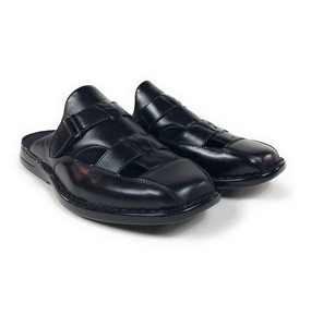 mens closed toe sandals size 14