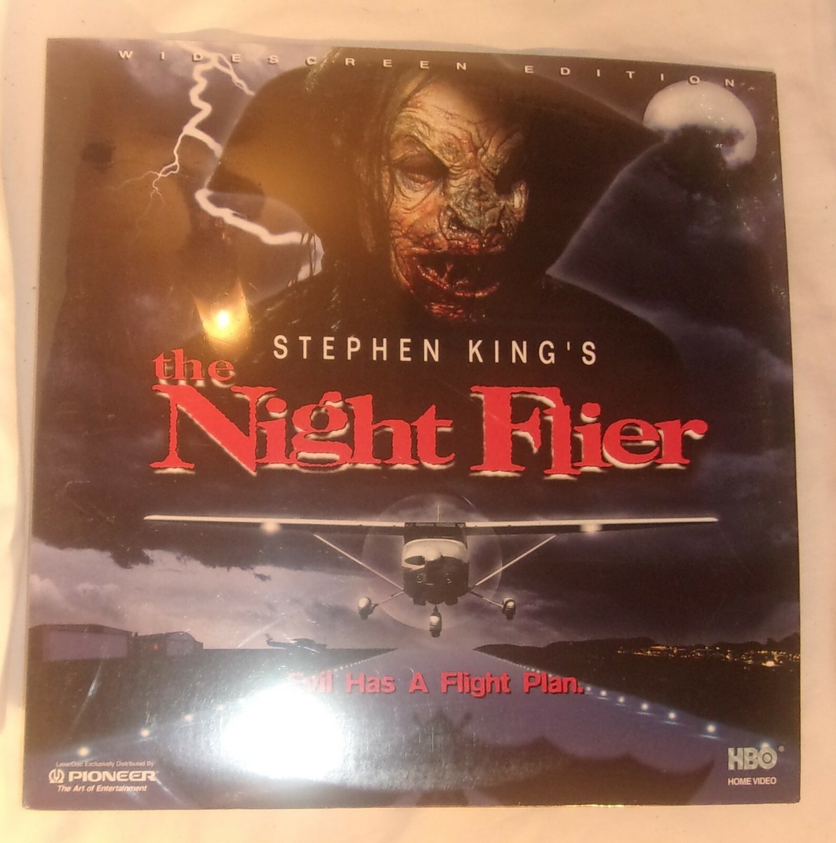 VINTAGE MOVIE ON LASER DISC STEPHEN KING THE NIGHT FLIER NEW STILL