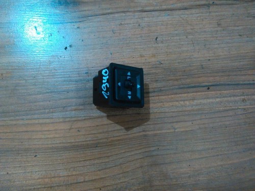 Mitsubishi Lancer 1996 Wing mirror control switch (Exterior Mirror #135034-57