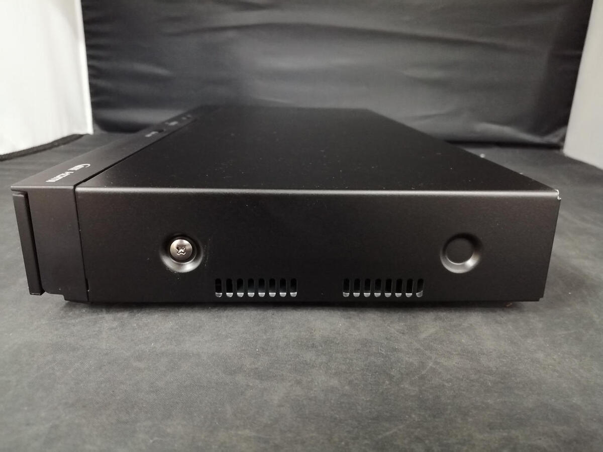 Sharp AQUOS 2B-C05CW1 Blu-ray Recorder 1TB Good Condition Sharp AQUOS 2B-C05CW1 Blu-ray Recorder 1TB Good Condition