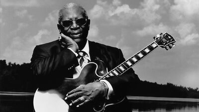 Bb King King Posing With The Guitar 4x6 Picture Celebrity Print