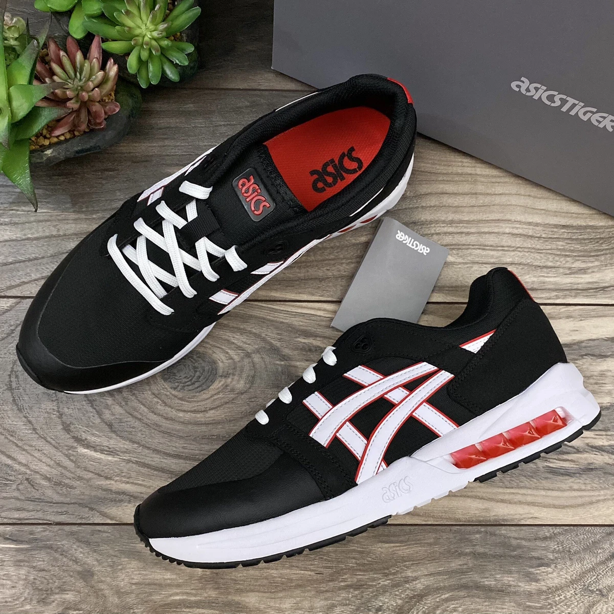 Asics tiger hotsell gelsaga sou