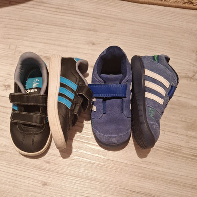 Jungen Adidas Schuhe Gr..25