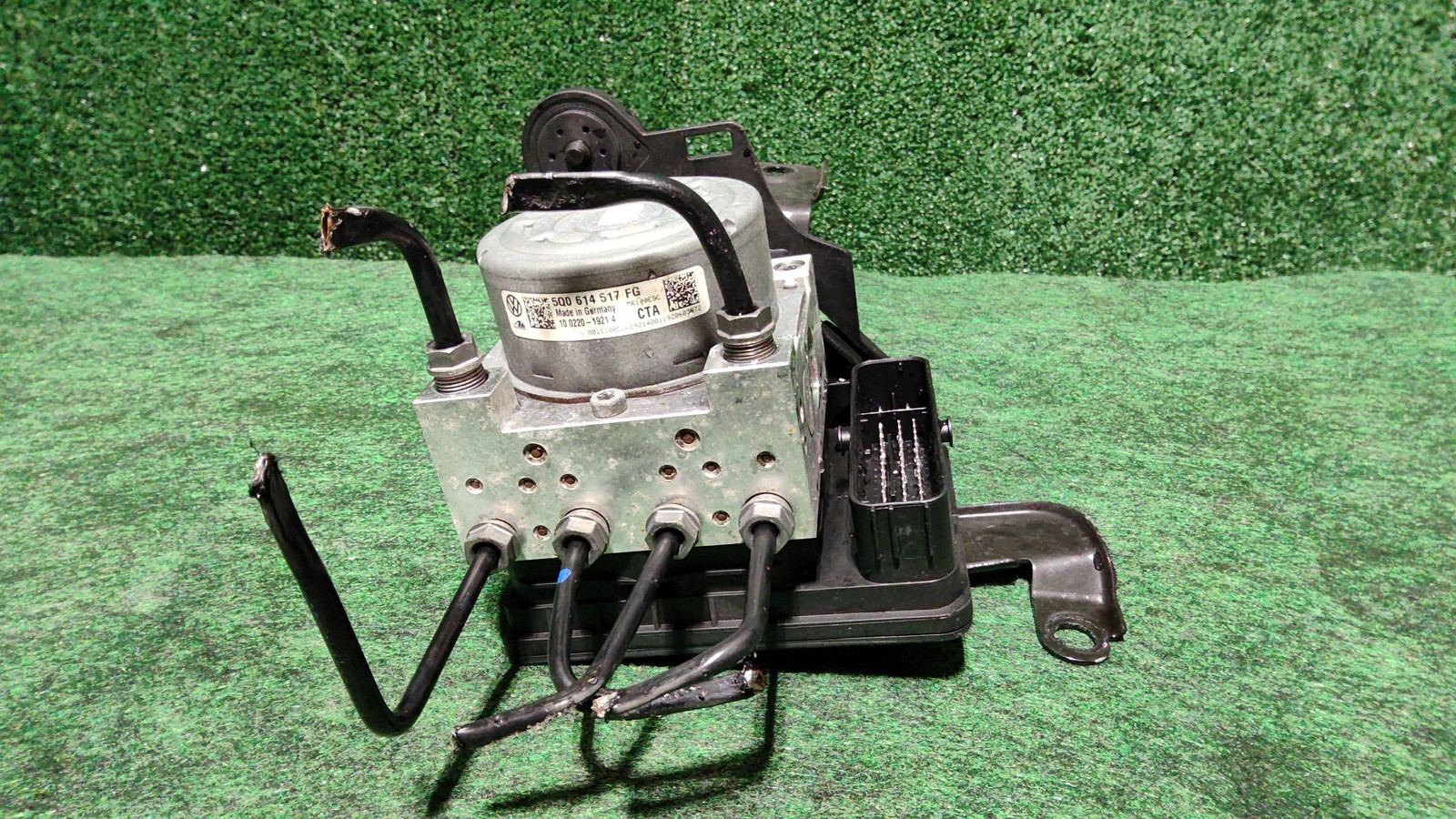 2015-2020 Audi A3 Abs Unit With Control Unit 70k mls Oem 5q0614517fg 5q1614235e